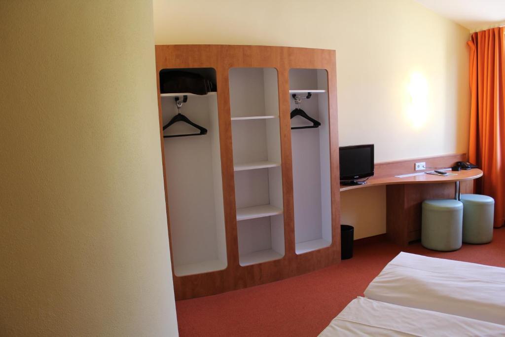 Hotel Holledau Geisenhausen Room photo