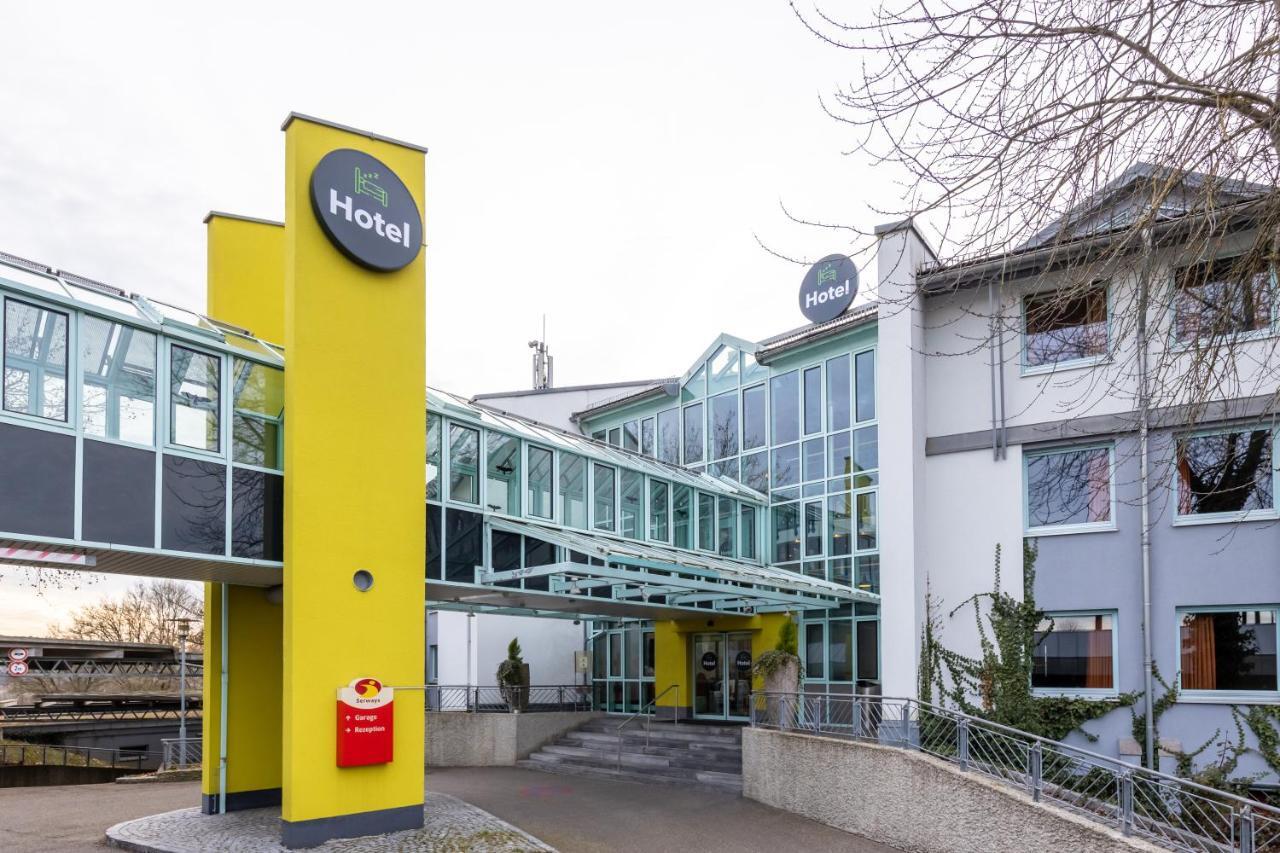 Hotel Holledau Geisenhausen Exterior photo